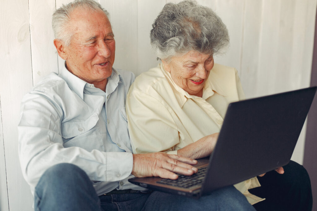 10 Must-Have Website Features for Senior Living Communities